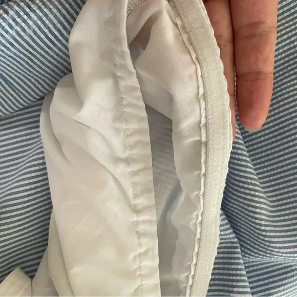 Vineyard Vines Seersucker Blue White Stripe Scallop Hem Golf Skort Size 14 - Picture 9 of 9